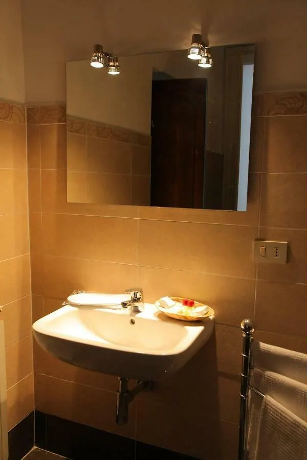 Antica Palermo B&B 0*,  Italien