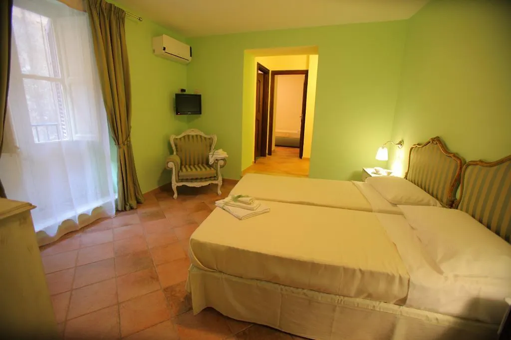 Antica Palermo B&B 0*,  איטליה